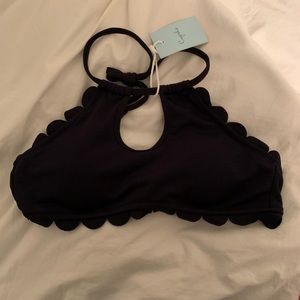 Cupshe scalloped bikini top